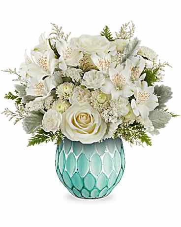 Teleflora's Chic Charm Bouquet Bouquet