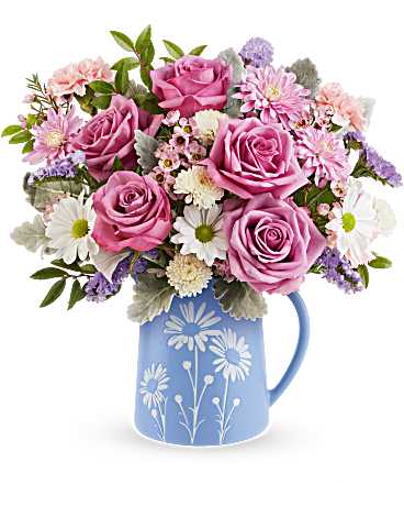 Deluxe size, 15 inches height and 14 and a half inches wide.