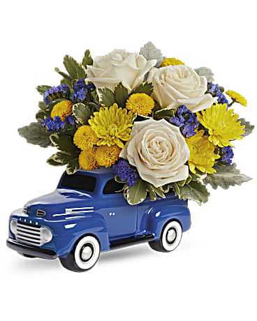 Teleflora's Dreaming of Ford Bouquet Bouquet
