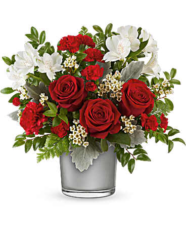 Teleflora's Midnight Kiss Bouquet Bouquet