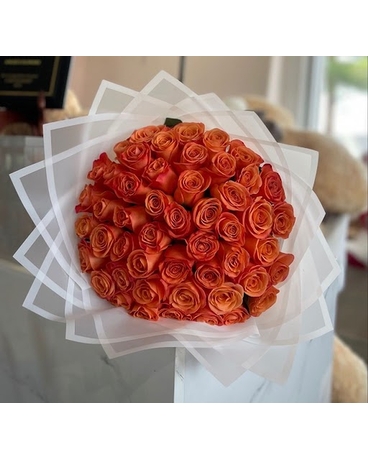 Orange Roses Ramo Buchon 50 Roses Flower Arrangement
