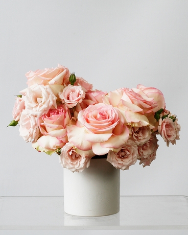 Standard size, 7 inches height and 7.5 inches wide.