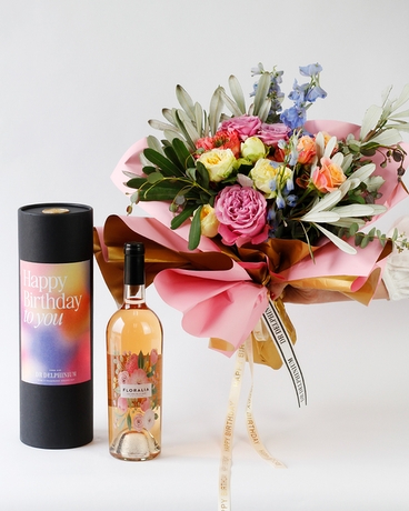 Petals & Pink Birthday Bloom Bunch Set Flower Arrangement