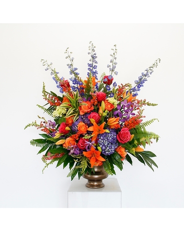 Deluxe size, 35 inches height and 36 inches wide.