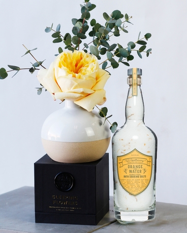 Dreaming of Flora Spa Set Flower Arrangement