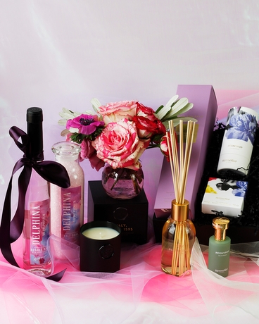 Deluxe size,  inches height and  inches wide.