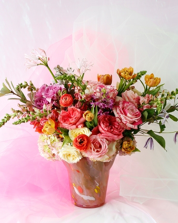 My Kingdom for a Kiss Flower Arrangement