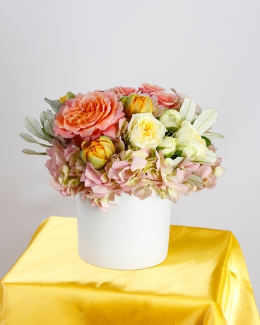 Melon Ice Flower Arrangement