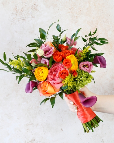 Tatum | Handtie Flower Arrangement