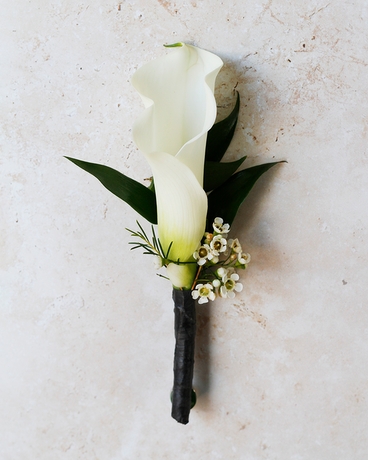Brock | Boutonniere Flower Arrangement