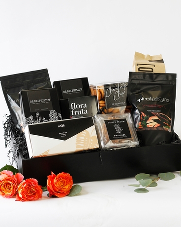 SUGAR + SPICE SNACK BOX Gift Basket