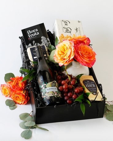 With White Wine size,  inches height and  inches wide.