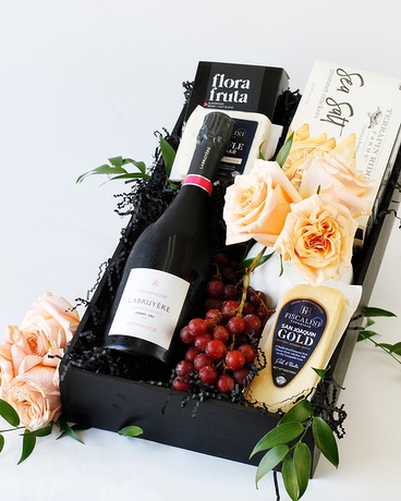 With La Bruyère Rosé Champagne size,  inches height and  inches wide.